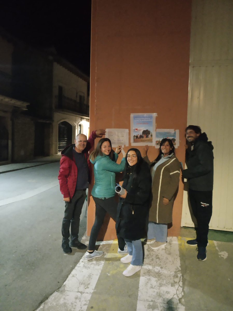 ADuero's tweet photo. Y en #BañosDeValdearados, @IzquierdaUnida para sumar futuro y lograr un ayuntamiento participativo https://t.co/iqW1DqOoTJ
