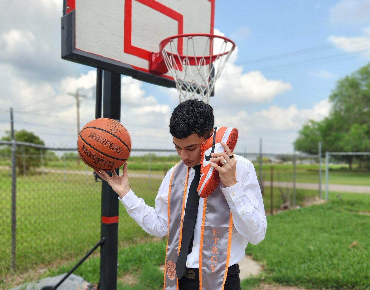 If God is for me, who can be against me? #2yeargraduate #Classof2023