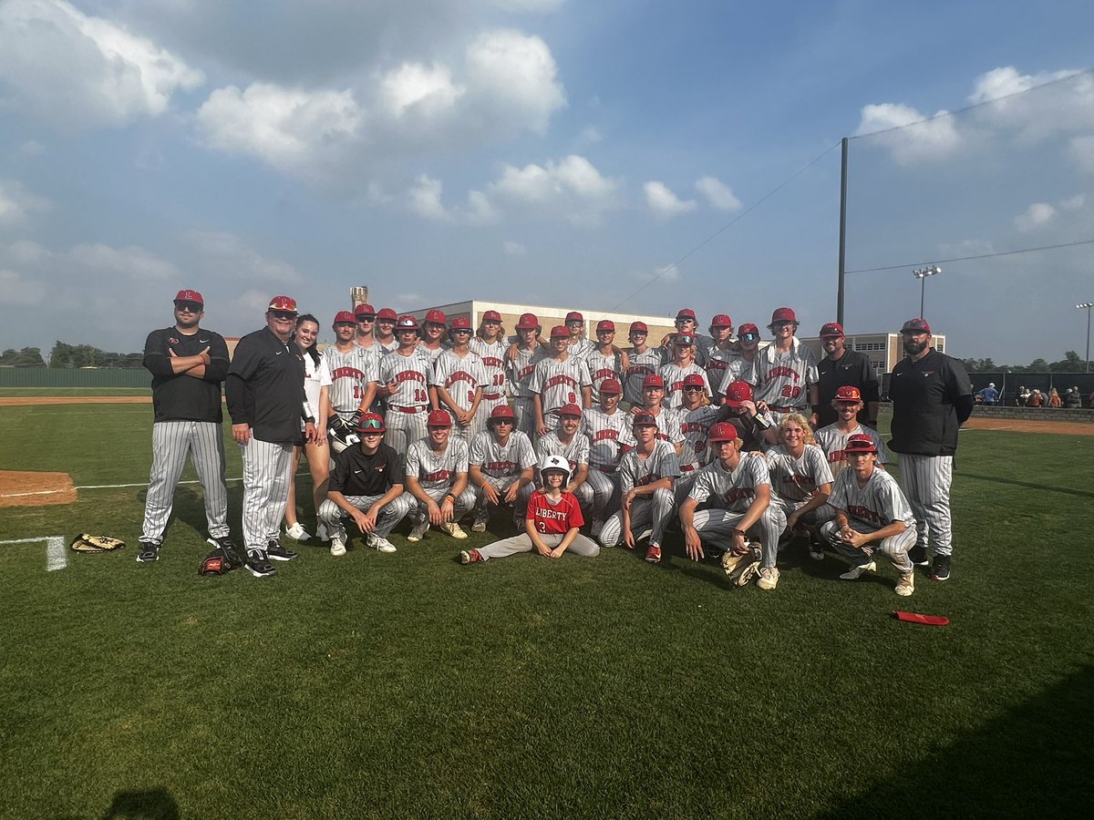 Took care of game ☝🏻of the series! Come out and cheer on ⚾️ @Liberty HS tomorrow night 7:30 pm! 👏🏻👏🏻 <a href="/LHS_RedhawkBSBL/">Liberty Redhawk Baseball</a>