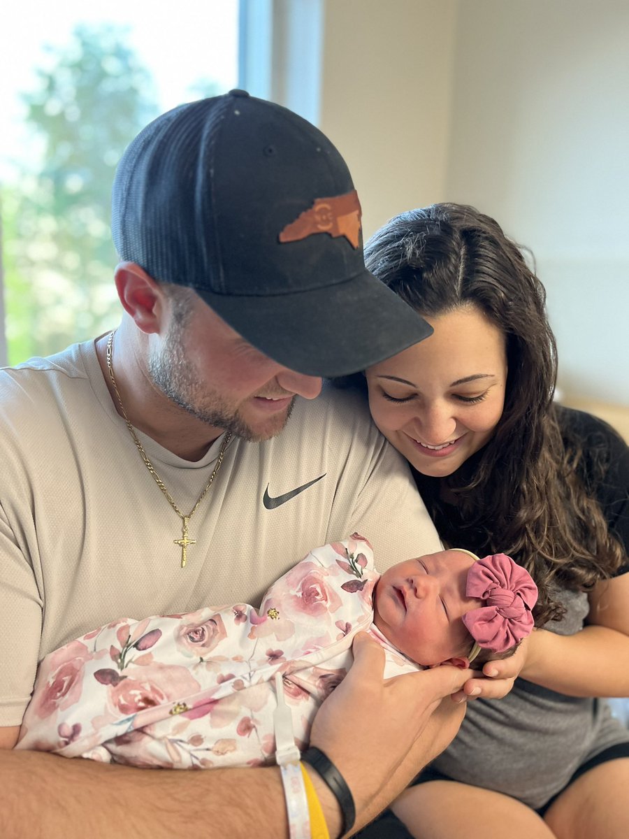 Frankie Keller tweet media