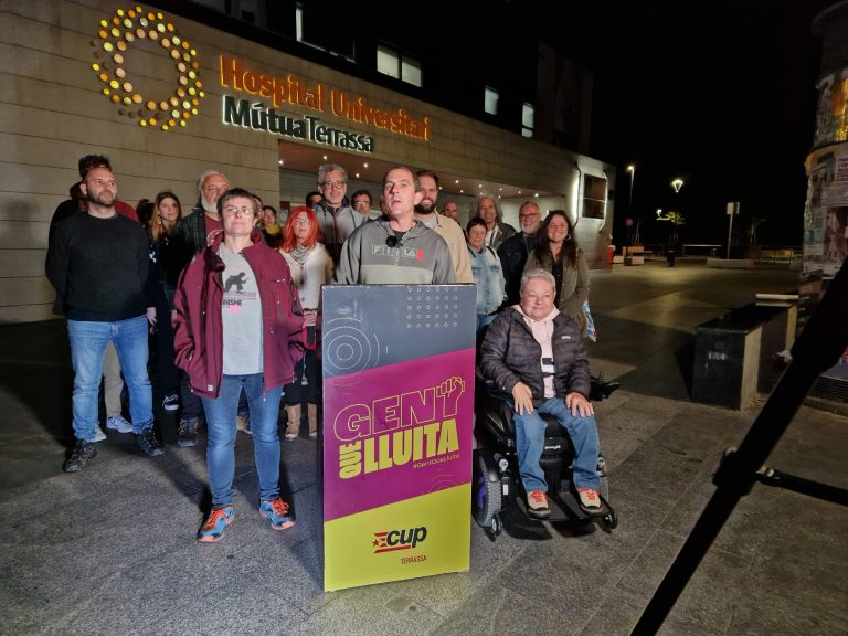 CanalTerrassa's tweet photo. 🔴🗳️| La CUP comença la campanya amb el lema “Gent que lluita” https://t.co/Kdw5wmxYVx #Terrassa #28MTerrassa https://t.co/KSKw4cz05I