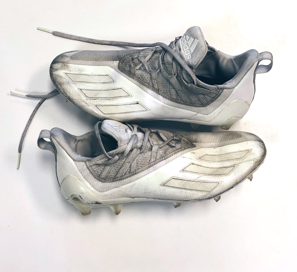 c_bangs's tweet photo. “Look Good! Feel Good! PLAY GOOD!”
#Cbangspower #cleancleats #established2017
@UtahBusiness @utahbizbuilders @RyanQualtrics @theLHMcompany @alpha_lbu @BubbaKoford @hfropati7 @maxtooley23 @ryanmarksphotos @KelvanMalepeai @AlphaRecruits15 @JStevens_38 @975Hans @Drewpatt7 https://t.co/Y3db9AZE1m