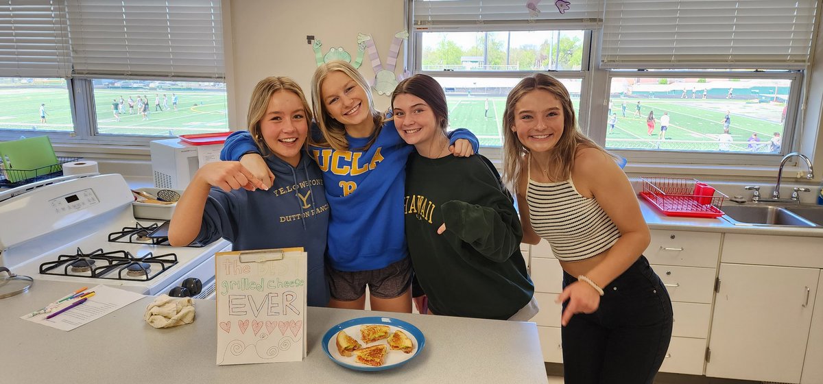 Melissa Priester tweet media