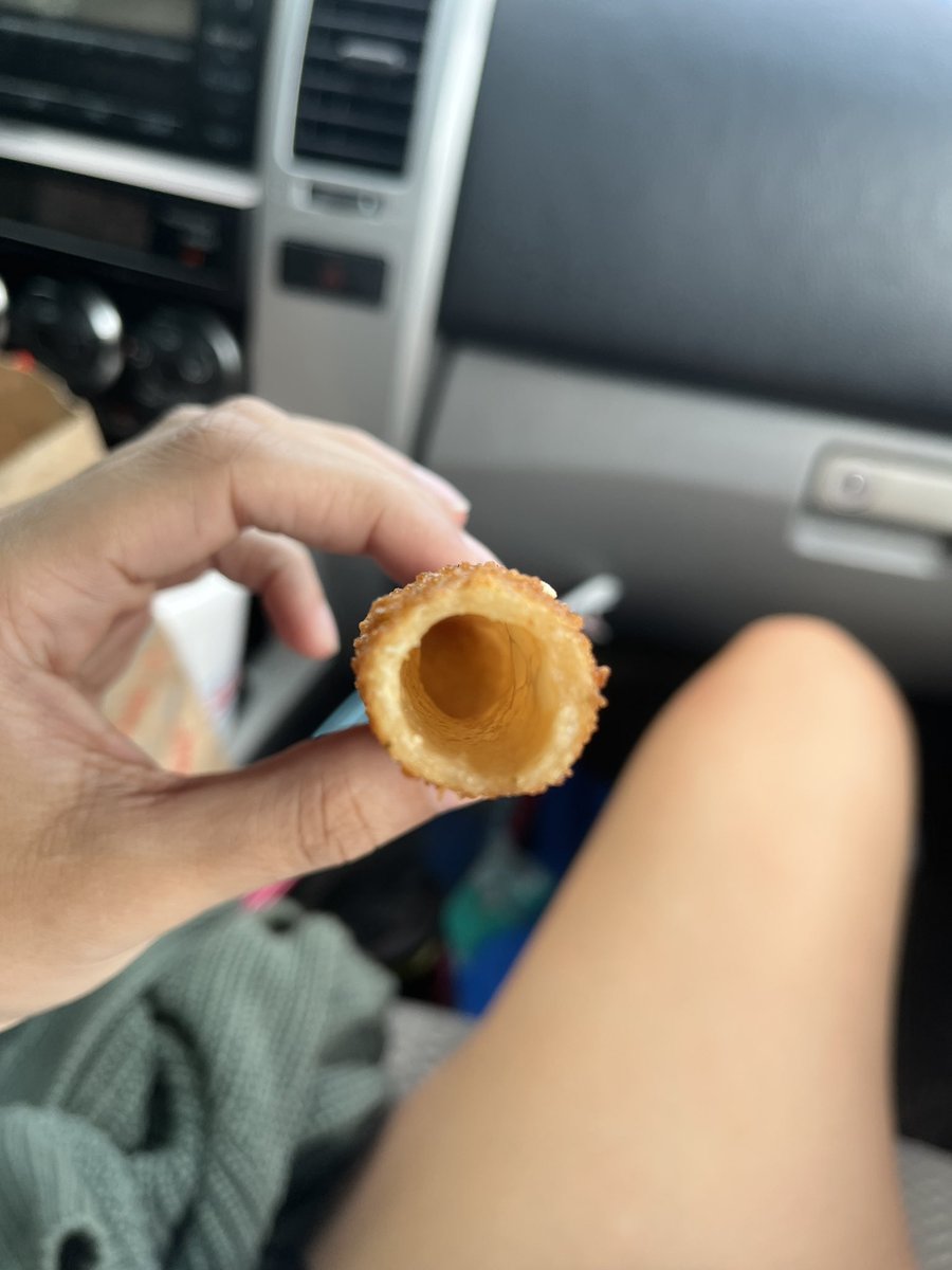 miriamnkhalil's tweet photo. @sonicdrivein i order cheese stick probably 3 times a week (excessive i know) but sonic, sir this has happened to me for the last time. no cheese in a cheese stick after a long day should be a crime. https://t.co/OP4tvDtx7c