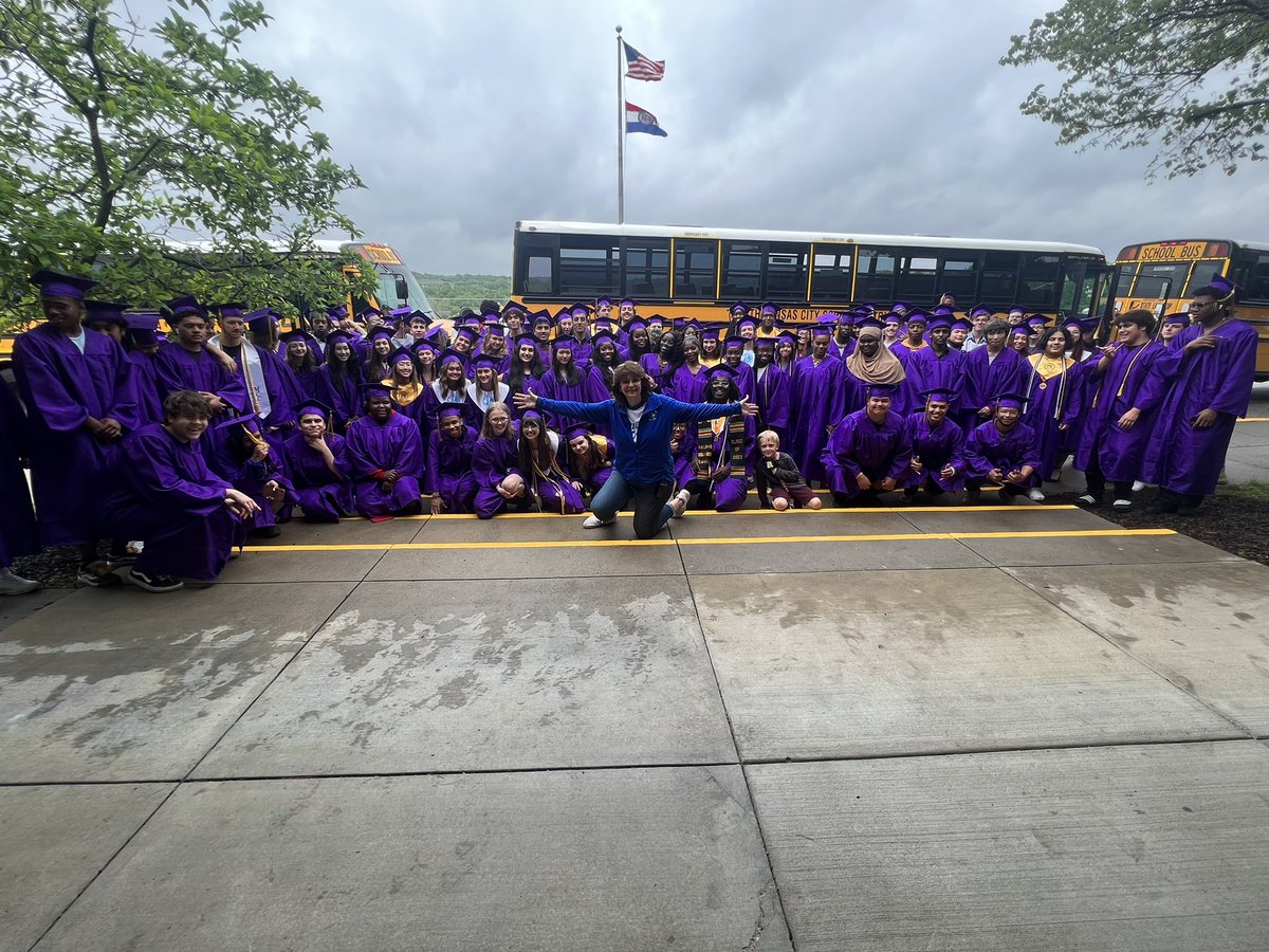 Congrats 2023 NKCHS grads! Some of these seniors were in Kdg my first year at WEES. Now they are graduating and I’m retiring!!! <a href="/EaglesWees/">WEES_Eagles</a> <a href="/NKCSchools/">NKC Schools</a> <a href="/NorthtownNews/">Northtown News</a>