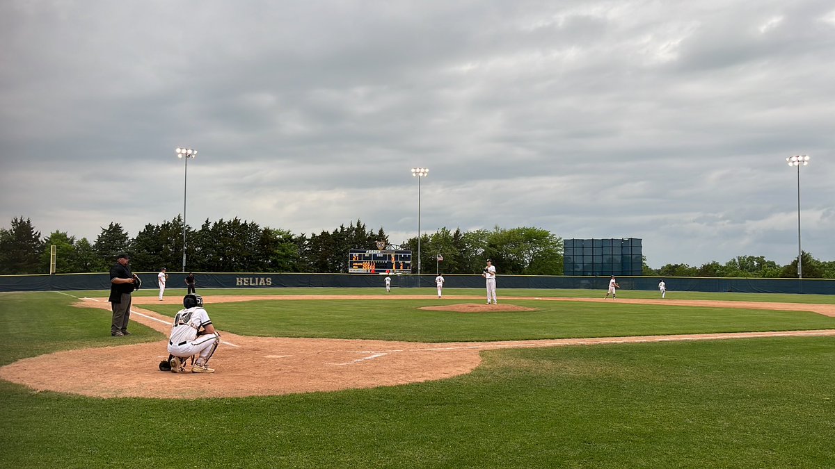 Helias is up 8-2 on Smith-Cotton in the top of the 6th… <a href="/KOMUsports/">KOMU 8 Sports</a>