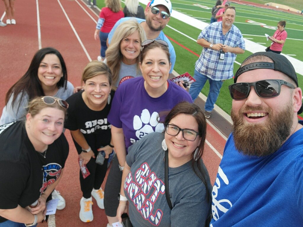 mrswilliamstes's tweet image. Walking a mile with great company! #TESleads #WeAreGCISD