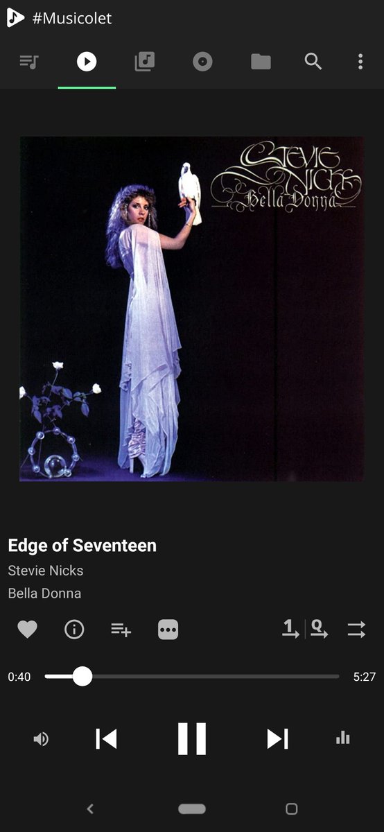 Escuchando #EdgeofSeventeen de #StevieNicks en #musicolet…