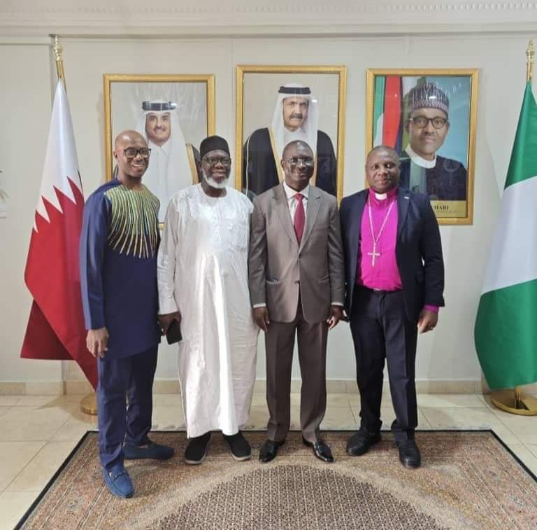 DohaEmbassy's tweet photo. The Ambassador of the Federal Republic of Nigeria to the State of Qatar, His Excellency,  Yakubu Abdullahi Ahmed on Thursday 11th May, 2023, received in audience Nigerian delegation to Inter Faith Dialogue programme holding in Doha led by Archbishop Daniel Okoh, CAN, President. https://t.co/5TUbsvZZPr