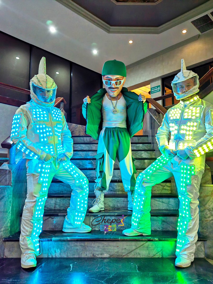 chepeshow_'s tweet image. Esa combinación que necesitas para tu evento. 🟢🎉

Y tu qué show combinarías para tu fiesta, déjanos tu opinión en comentarios. 👇

#ChepeShow #Ferxxo #ShowLed #Honduras