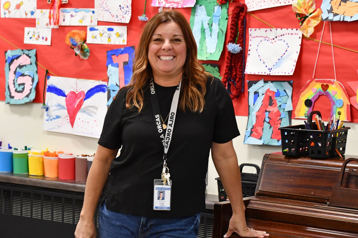 OlympiaSchools's tweet photo. Teacher Appreciation Week...day 4!
We continue to highlight our fabulous classroom teachers. Thank you for inspiring our students every day. π· π·π·π·π·π·π·π·π·π· #OlympiaHS #ORLA #PioneerES #HansenES https://t.co/OcCrHoq29G