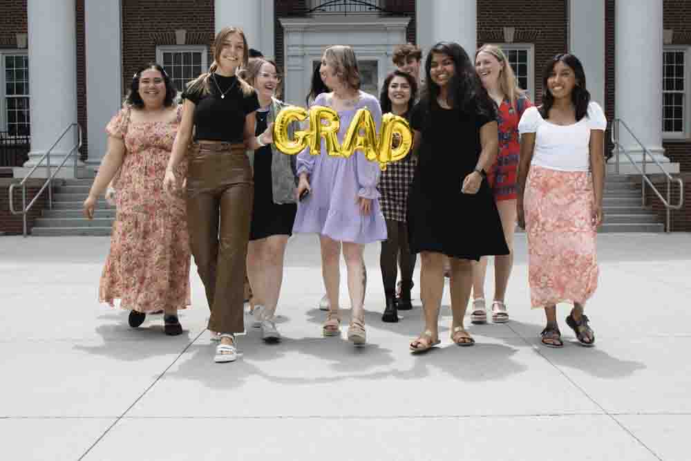 UNO School of Comm (@communo) on Twitter photo Mother nature provided Dr. Barb Pickering and her Capstone students the perfect afternoon to celebrate their last class together. #graduation #communication #mavericks Mother nature provided Dr. Barb Pickering and her Capstone students the perfect afternoon to celebrate their last class together. #graduation #communication #mavericks