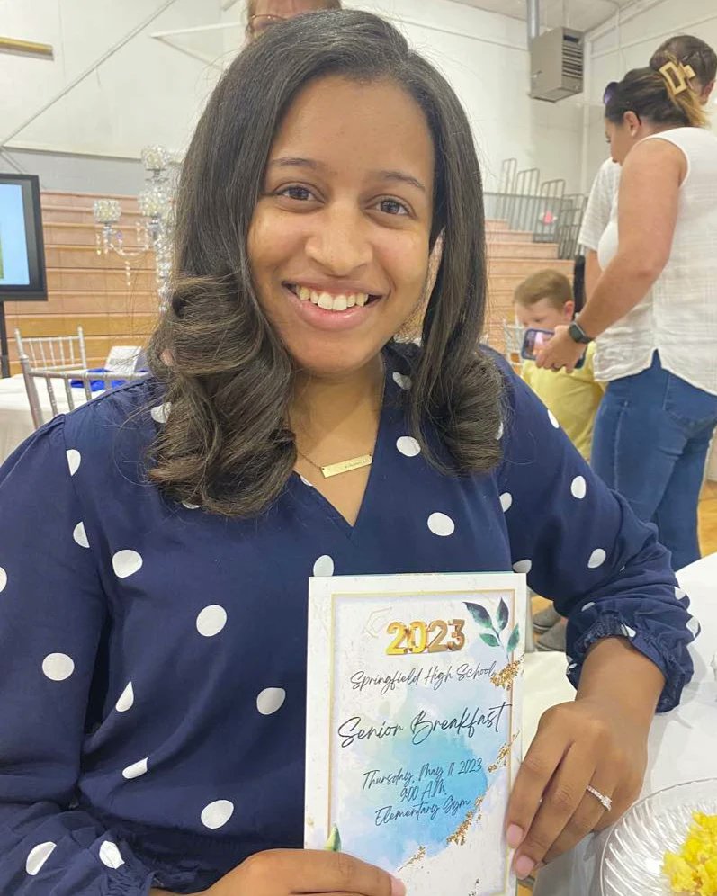 RaychelleRiley's tweet photo. Thank you Springfield High School for having me as your guest speaker today! It was an honor to be among such high-achieving students. Congratulations to all of the soon-to-be graduates! 🎓 The future is bright! 🌟 @livingston_pp https://t.co/SuREURfT3A