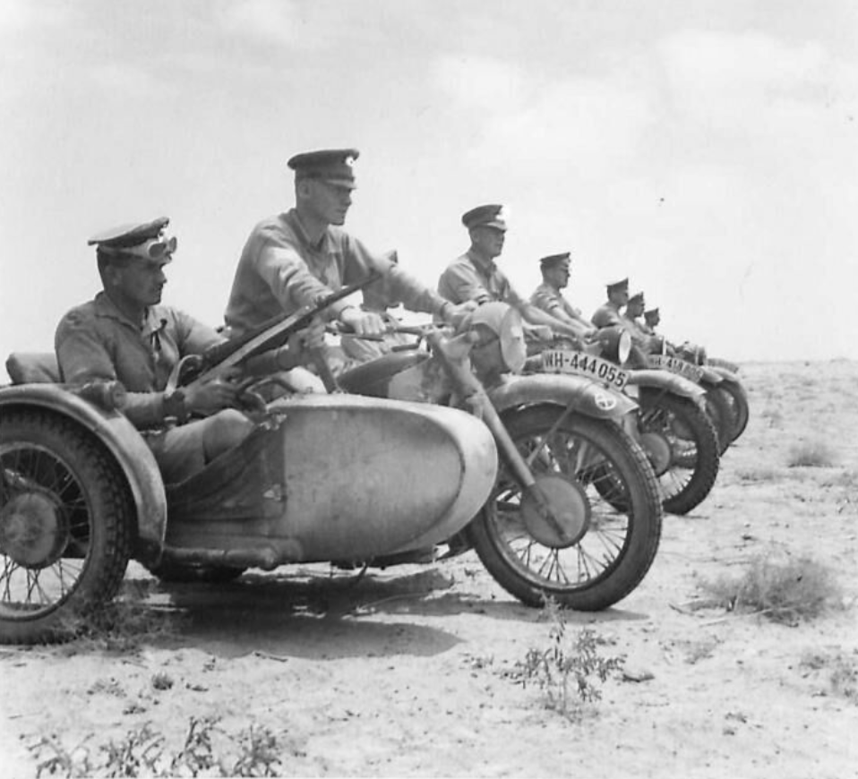 6thairborne's tweet photo. 20th May 1941
Motor Cycles and sidecars driven into action against the Germans. Captured in the Sallum area; in the sidecar soldier carrying a captured German MP40.
IWM E 3251-E 3256 (Lt. W.G. Vanderson No. 1 AFPU)
#WTAY #WWII #WW2 https://t.co/rIRXhMHtHU