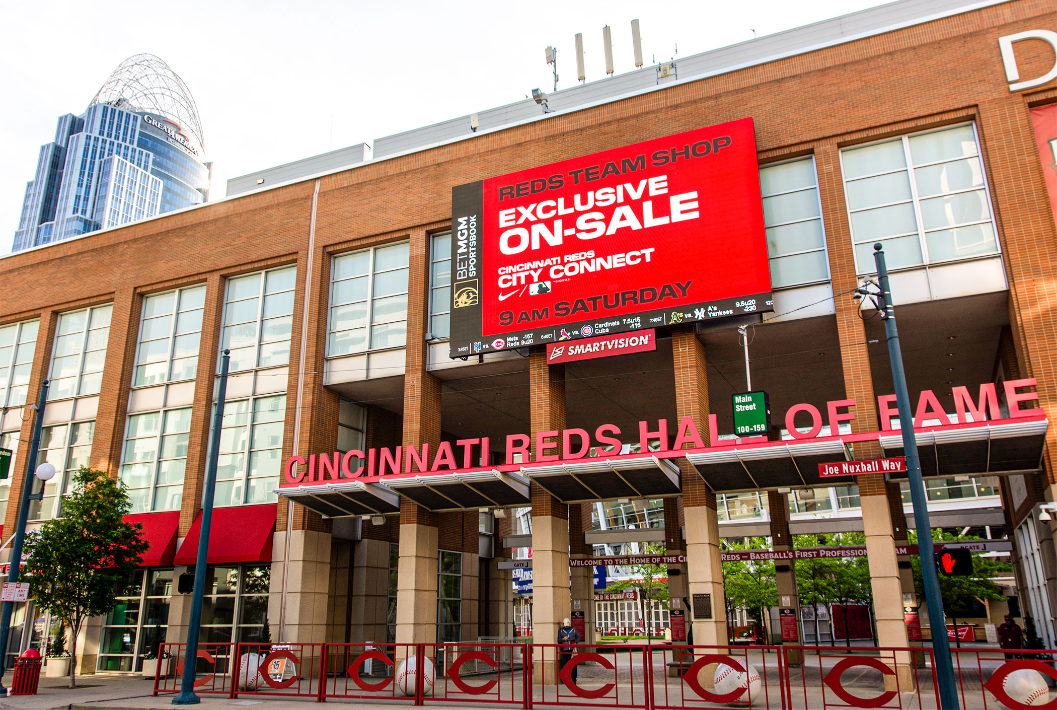 Cincinnati Reds on X: Reds #CityConnect gear will be available at the Reds  Team Shop at GABP beginning at 9 a.m. ET Saturday. 👀   / X