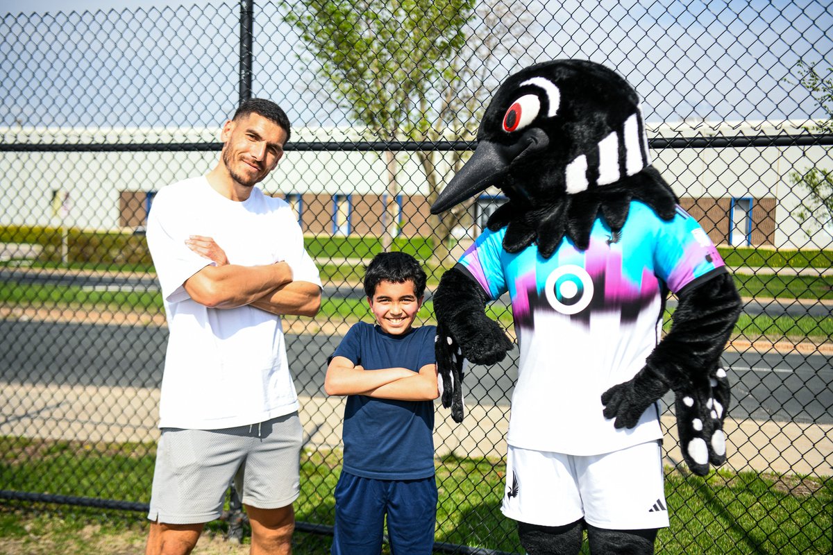 MNUFC's tweet photo. On Wednesday, Michael Boxall gave back to his @gobellbanks Man of the Match, @ACES4Kids! https://t.co/X1Tz2aWmSP