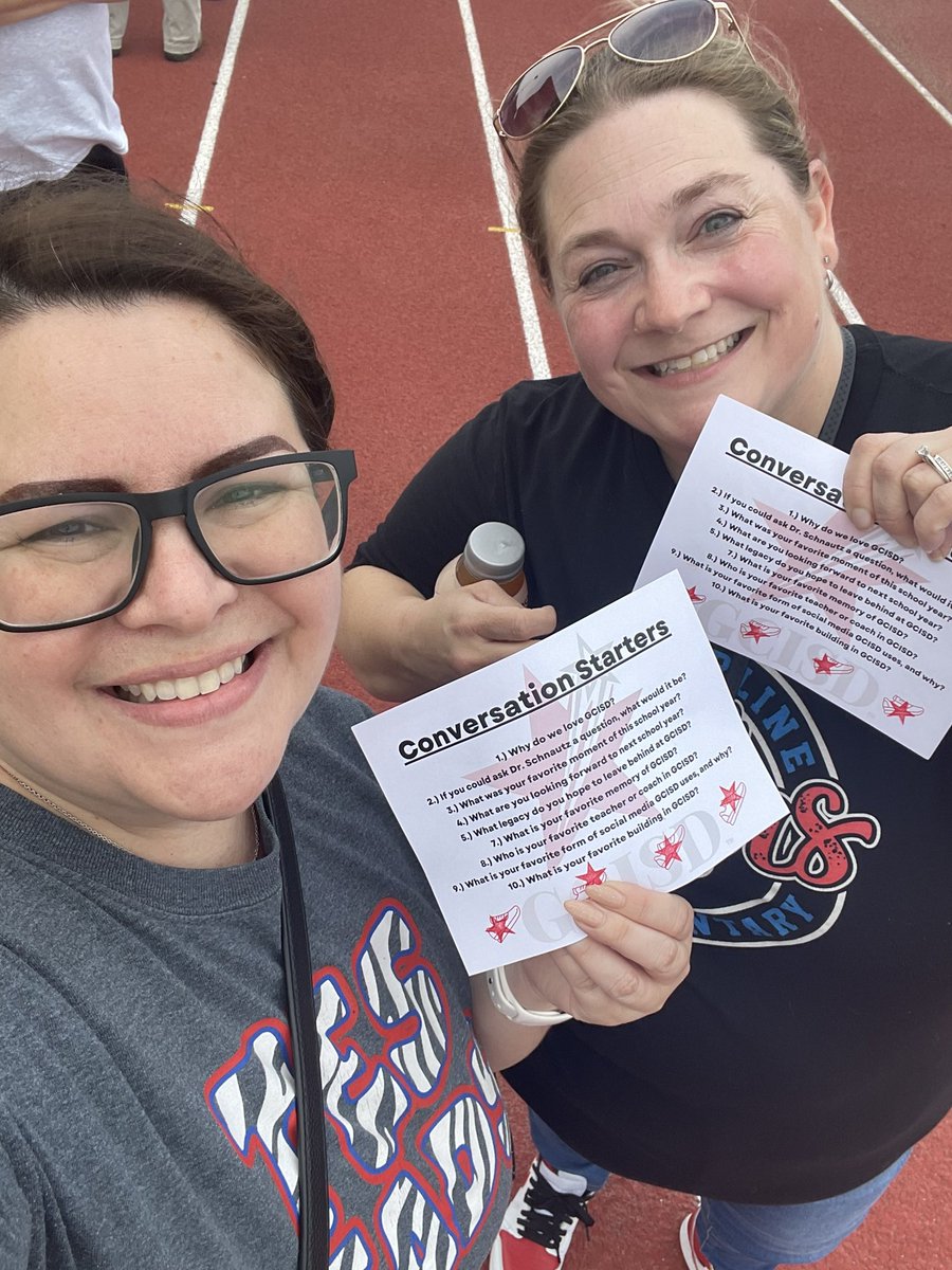 mrswilliamstes's tweet image. Done with our mile! #TESleads #WeAreGCISD