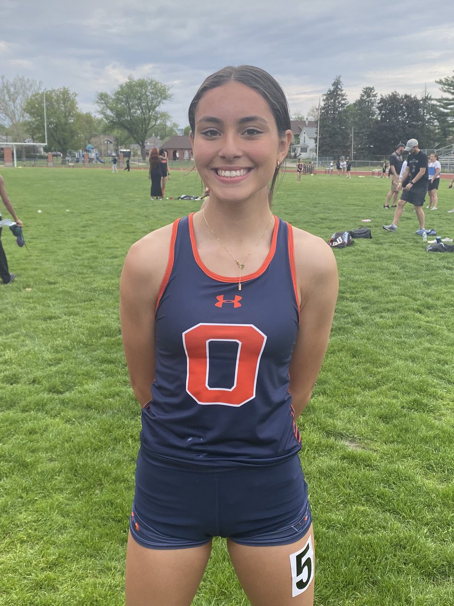 Lauren Broome with a huge PR in the 300 low hurdles and placing 2nd!!!!  State qualifier!