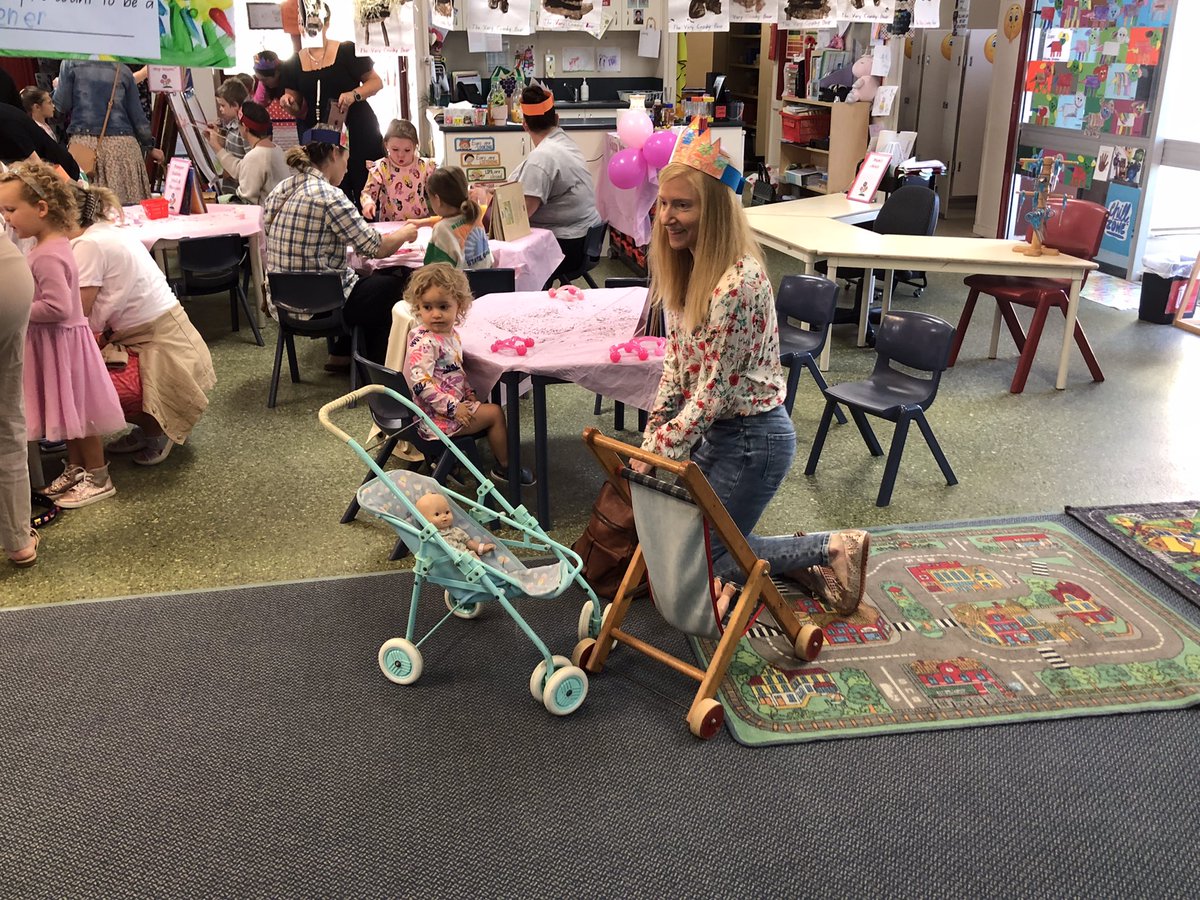 FernyHillsSS's tweet photo. Our Prep students (and their teachers) treated their mum’s to a special Mother’s Day morning tea. Our mums’ were given massages, ice cream sundaes and heaps of pampering. Happy Mother’s Day to our amazing mums! 🥰 https://t.co/KgskuXVhoC