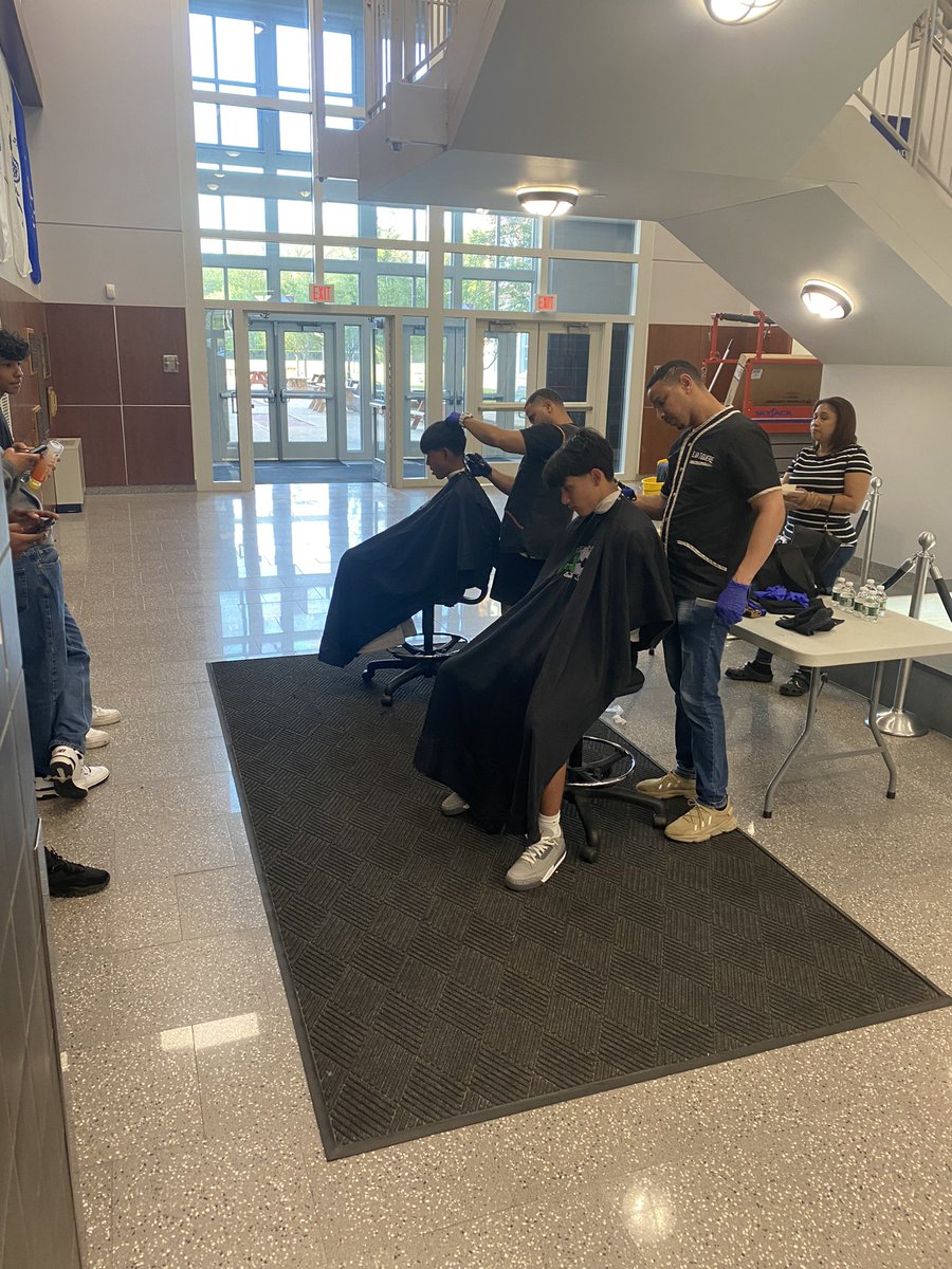 Steve Martin tweet media