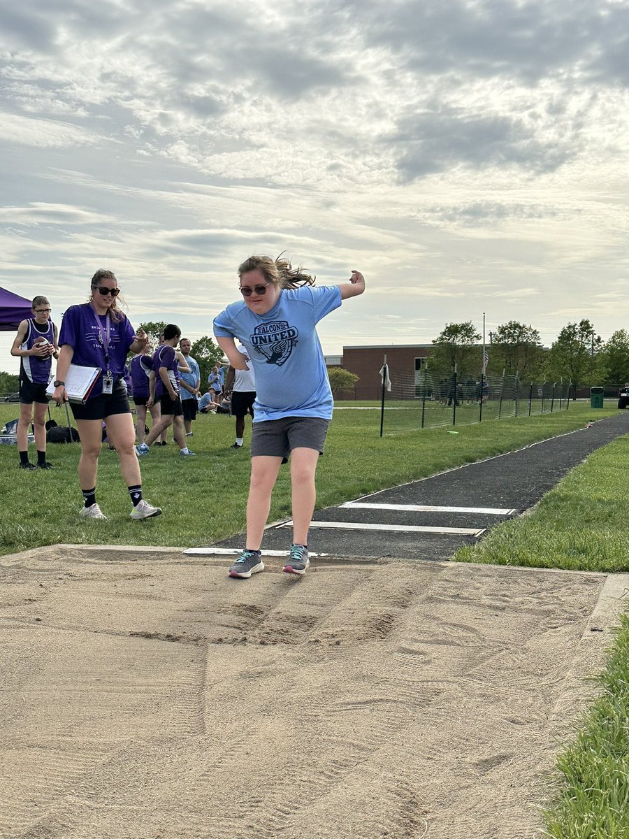 Maggie Cooper tweet media