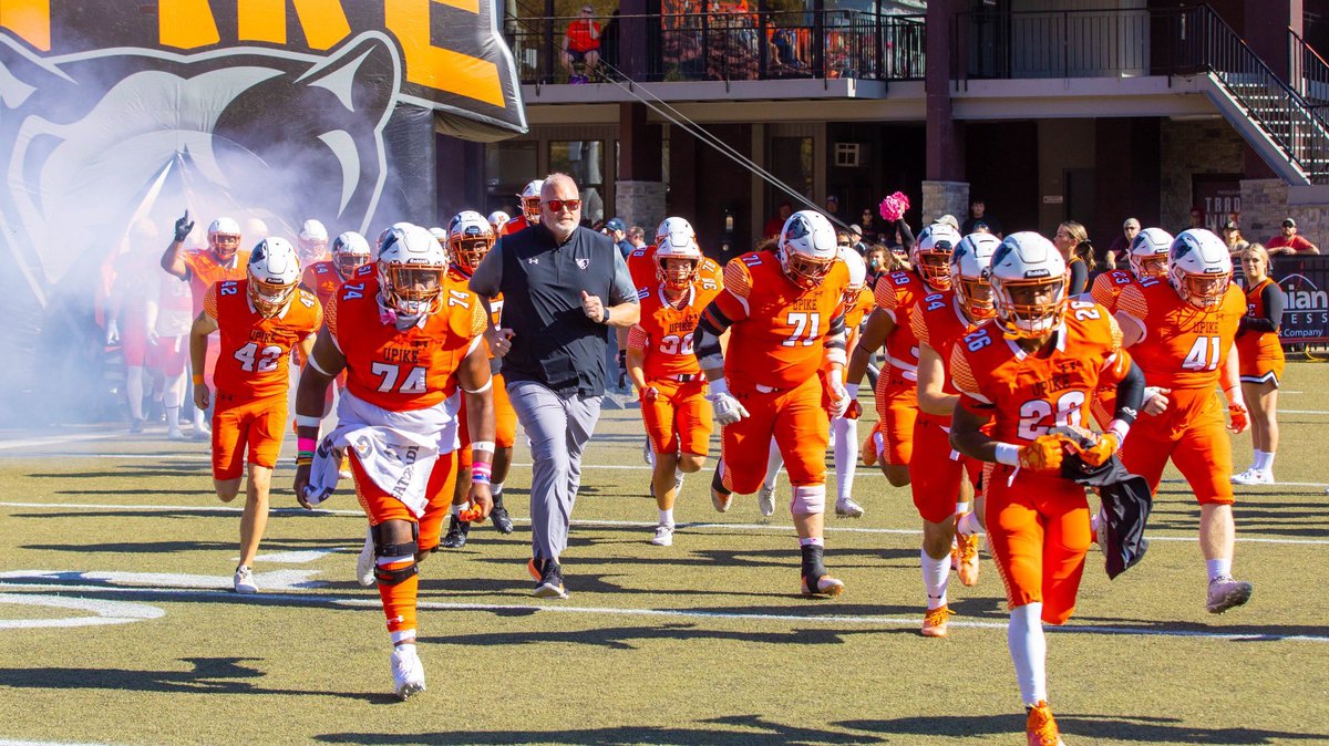 ATGTG!!After a conversation with <a href="/CoachMikeHarris/">Coach Harris</a> I am blessed to receive my first NAIA Division 1 offer from the University of Pikeville!! 🧡🖤 <a href="/CoachWCinelli/">Will Cinelli</a> @CoachDevoUPike <a href="/CoachFipps/">Corey Fipps</a> <a href="/UPIKEFOOTBALL/">UPIKE FOOTBALL</a> <a href="/butlerbulldogs/">Butler Bulldogs Football</a> <a href="/CoachT_Stone/">Tripp Stone</a> @BHSCoachHales <a href="/finisholacademy/">FinishOLAcademy</a>