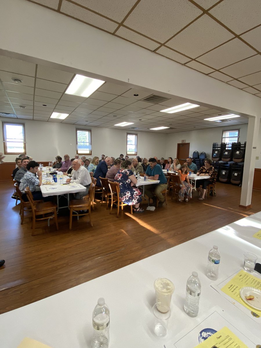 FortCherrySD (@fcsdinfo) on Twitter photo The 55th Annual Lionβs Club NHS banquet was held tonight!
Thank you to Mr. Frattare for being our keynote speaker. Congrats seniors!!! We will miss you! @ejlauver <a href="/FortCherryYB/">Fort Cherry Yearbook</a> The 55th Annual Lionβs Club NHS banquet was held tonight!
Thank you to Mr. Frattare for being our keynote speaker. Congrats seniors!!! We will miss you! @ejlauver <a href="/FortCherryYB/">Fort Cherry Yearbook</a>