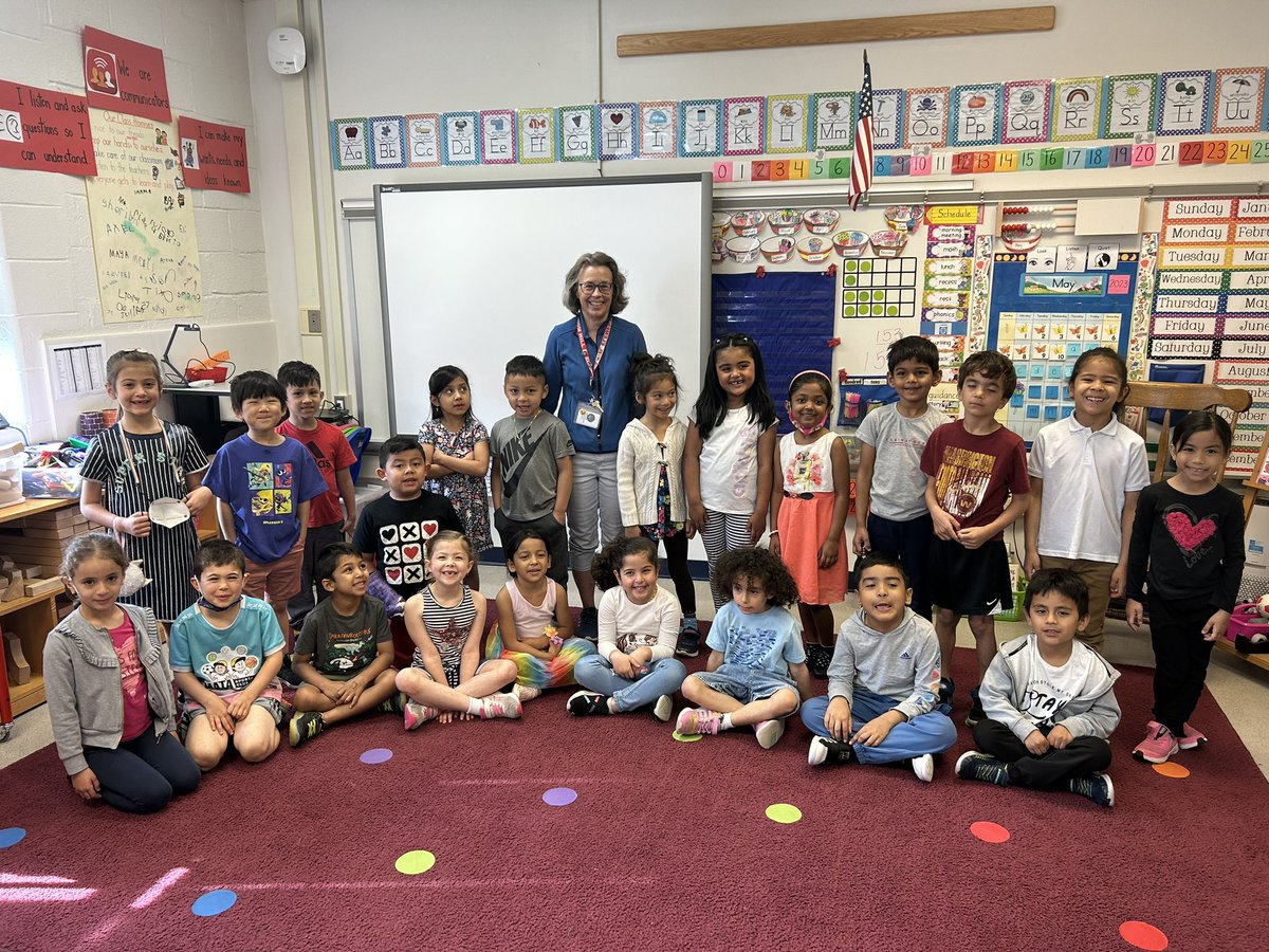 MrsWeiseABC's tweet photo. Thank you, Ms. Berg and Ms. Allison for taking such good care of us! Happy nurses week! #FHHighlights @MsRuttenbergFH @MrsSitlerFHES https://t.co/QAXAlNVRWV