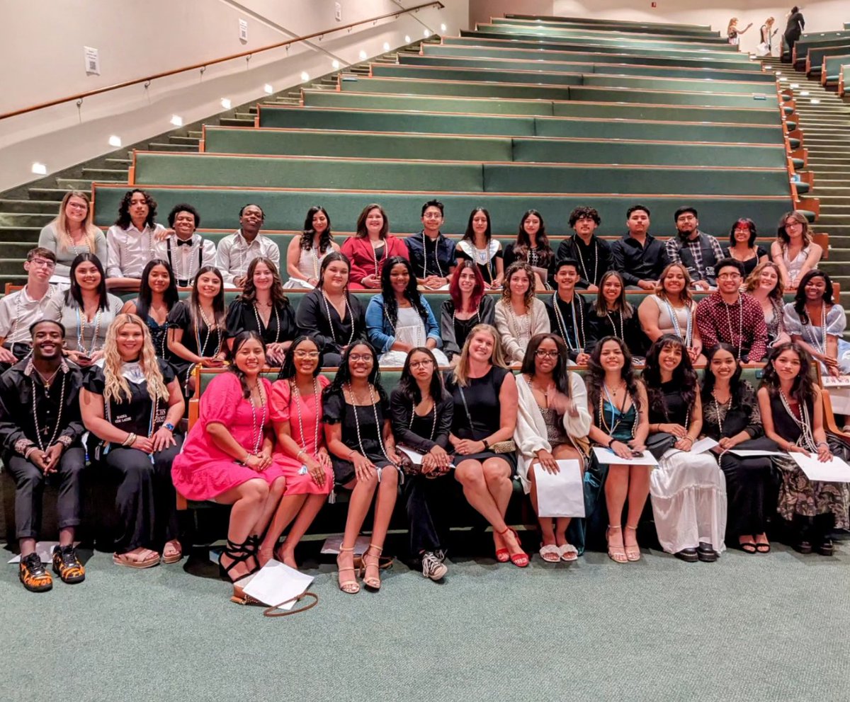 Conroe High School AVID tweet media