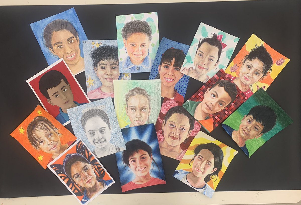 hmoriartyCBArt's tweet image. My absolute favorite community service project my National Art Honor Society students participate in! This year they received portraits of children living in a refugee camp on the border of Syria.💓#memoryproject @east_cb #nationalarthonorsociety