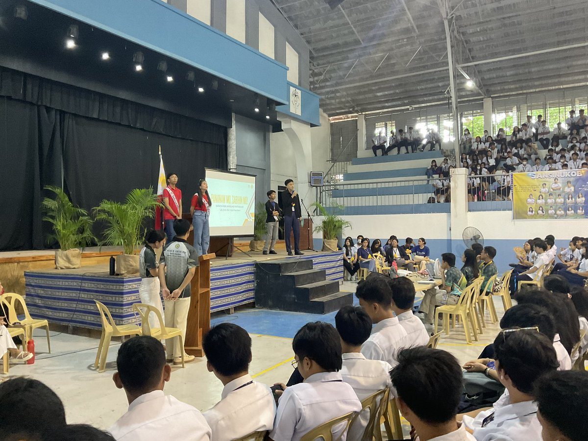 usl_seniorhigh's tweet photo. HAPPENING NOW: TANGLAW SHS Electoral Forum 

#USLSHSHalalan2023 https://t.co/0B38j4SlWb