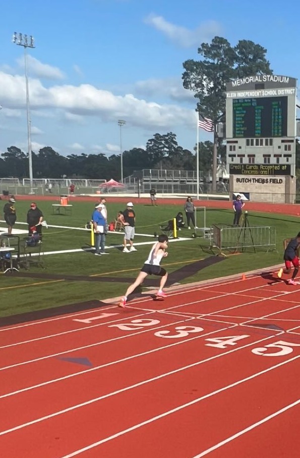 1st Year of Track:

✅ 800m School Record: 1:54.25
✅ 4x400m School Record (47.9 split)
✅ 4x800 District Record 
✅ DMR School Record 
✅ 4th place 800m at UIL 6a Region 2 (#1 CO '24)
✅ 8th place 4x400m at UIL 6a Region 2
➕ 1420 SAT / 4.43 GPA