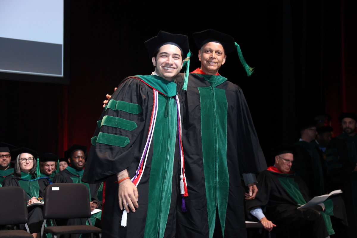 I'm so grateful to have the mentorship & support of @RRBaligaMD from day 1 of med school up until graduation and beyond. He is personally invested in the success of each of his students and I'm so honored to have been hooded by him. @OSUWexMed @OhioStateMed @OhioStateHeart