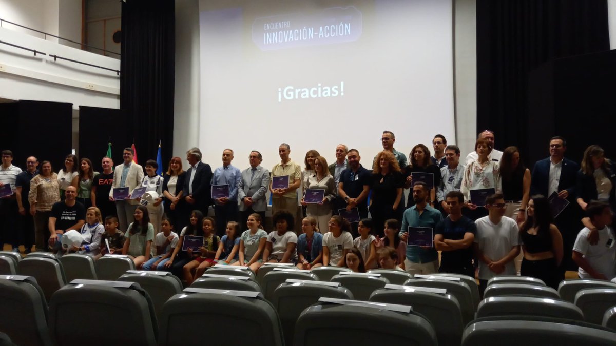 iesmva's tweet photo. Nuestro alumnado @iesmva del profundiza ha participado en el Ciclo Ateneopuntoedu: Innovación-Acción. Enhorabuena!!!
@EducaAnd @EducaAndInnova @EducacionMalaga @educacionmlg https://t.co/dUhsvbnY1P