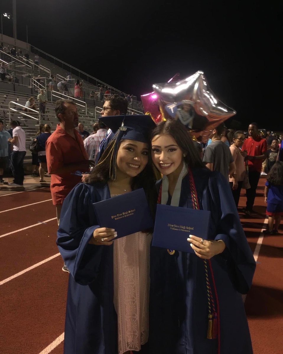 HAPPY BIRTHDAY to my best friend, second sister, and favorite person!! I hope you have the best day!! 💓🫶🏻 <a href="/maryanaa03/">Maryana</a>