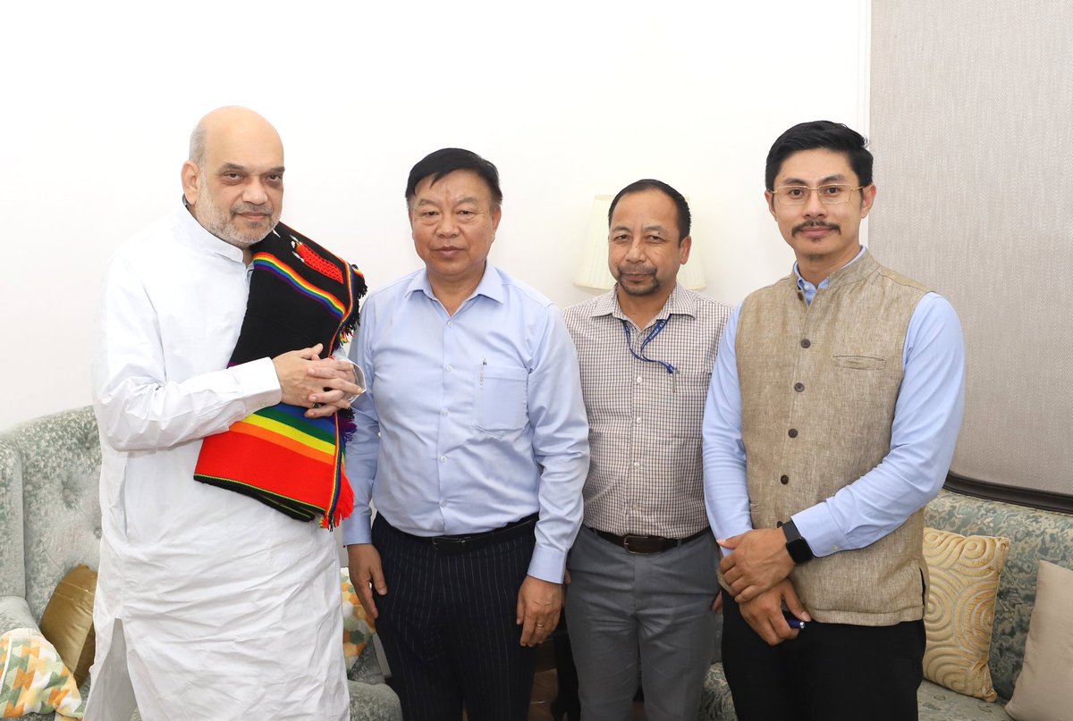 Dr. Lorho S. Pfoze (@lorhodr) on Twitter photo Met with Hon'ble HM <a href="/AmitShah/">Amit Shah</a> ji along with <a href="/mtfdelhi/">Manipur Tribals' Forum Delhi</a> members to brief #PeaceInManipur a very positive reassuring meeting <a href="/narendramodi/">Narendra Modi</a> <a href="/NBirenSingh/">N. Biren Singh</a> Met with Hon'ble HM <a href="/AmitShah/">Amit Shah</a> ji along with <a href="/mtfdelhi/">Manipur Tribals' Forum Delhi</a> members to brief #PeaceInManipur a very positive reassuring meeting <a href="/narendramodi/">Narendra Modi</a> <a href="/NBirenSingh/">N. Biren Singh</a>