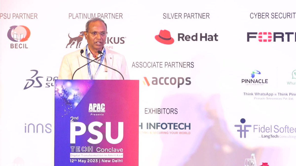 Apacnewsnetwork's tweet photo. India has taken a lead among Asian countries in utilising the pool of learning resources available. - Dr B Chandrasekar, Executive Director, #EdCIL at the APAC 2nd PSU Tech Conclave in New Delhi.
#APACPSU #APACGovernance #PSUTech #Innovation #Policy #Technology #AI #IoT https://t.co/h1kgGjVPXz