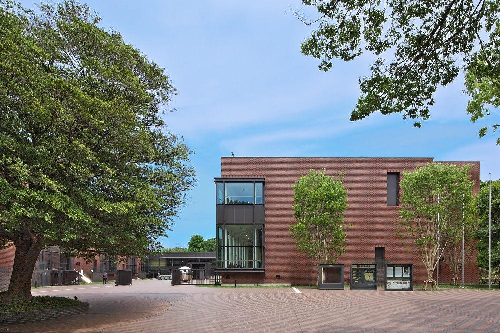 tobikan_en's tweet photo. 【Operating hours for Jun 18】
▼Exhibition(s)
- Henri Matisse: The Path to Color
- Group Show of Contemporary Artists 2023
- Japanese Calligraphy
- Art Groups
▼Open
- Museum Shop
- Restaurant
▼#TMAM
https://t.co/w6WnxL4U3V
#HenriMatisse #ThePathtoColor #Artwork #FollowUs https://t.co/I1ABdIzZME