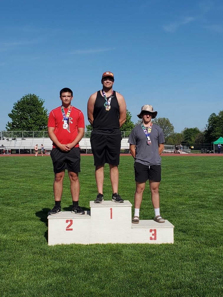Noah Angle finishes second in the discus with a PR of 134’