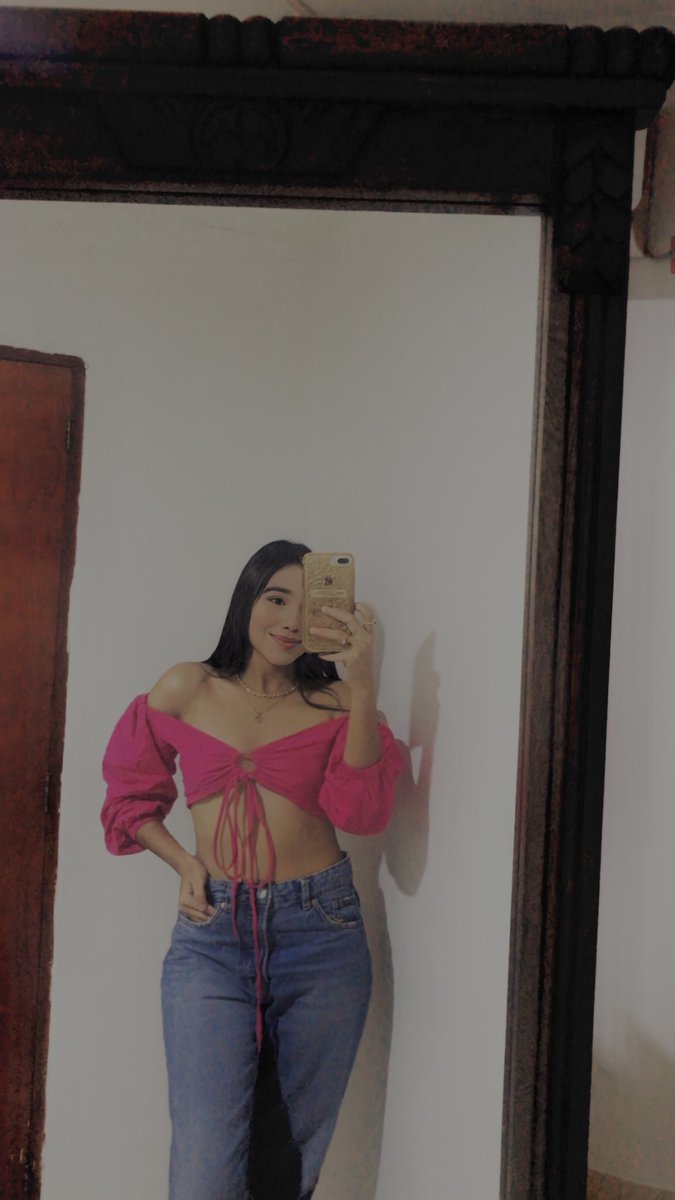 karolayandrea_'s tweet photo. 17 añitos, pero queriendo ser legal yaaa jsjajsjajajaj🫶🏻🤍 https://t.co/nodf7JRHg5