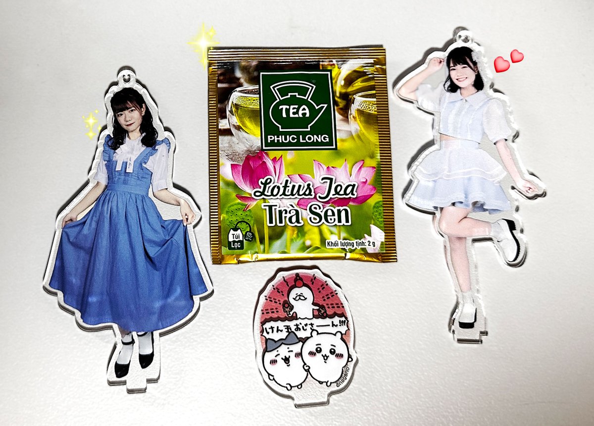 blueface0723's tweet photo. 「Lotus Tea ~ Tra Sen」
知人からいただいたベトナム伝統の蓮花茶。うーん、この香りは自分的にはあまり好きじゃないかも…体に良さそうな雰囲気ではあるけど。味はちょっと渋めの緑茶。
はるにゃんは飲んだことあるかなぁ?
#聞いてよ陽菜ちゃん #はるにゃん活 #成瀬陽菜
#PhucLong https://t.co/iMIG00eloK