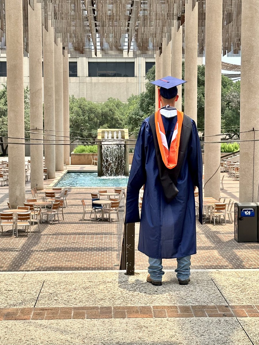 joelthejet's tweet photo. Master of Science in Computer Engineering coming soon! https://t.co/MiPVesln1j