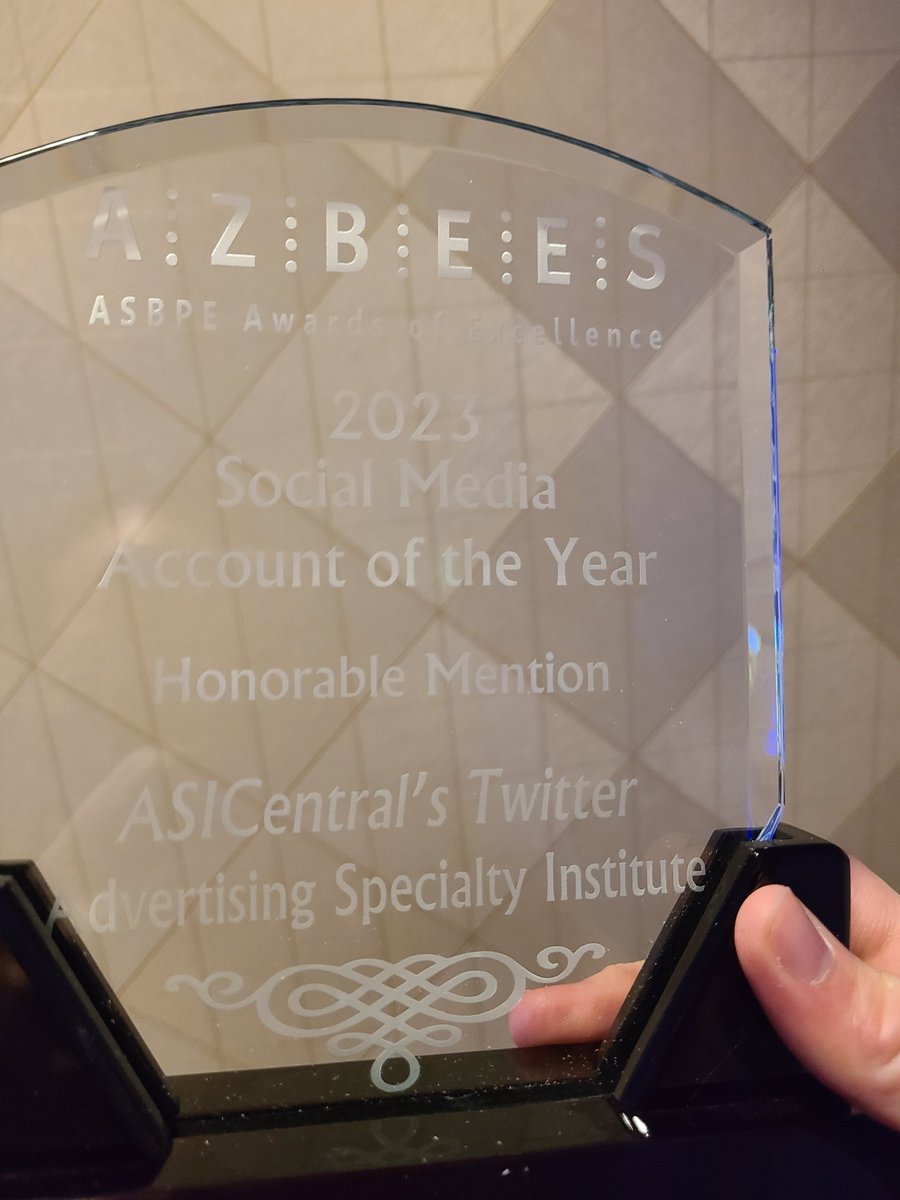 TheresaHegel's tweet photo. Hard ro read, but @asicentral got an honorable mention in the overall excellence category for his Twitter account at this year's @ASBPE awards! Yay!!! https://t.co/vOZ2QjQkpg