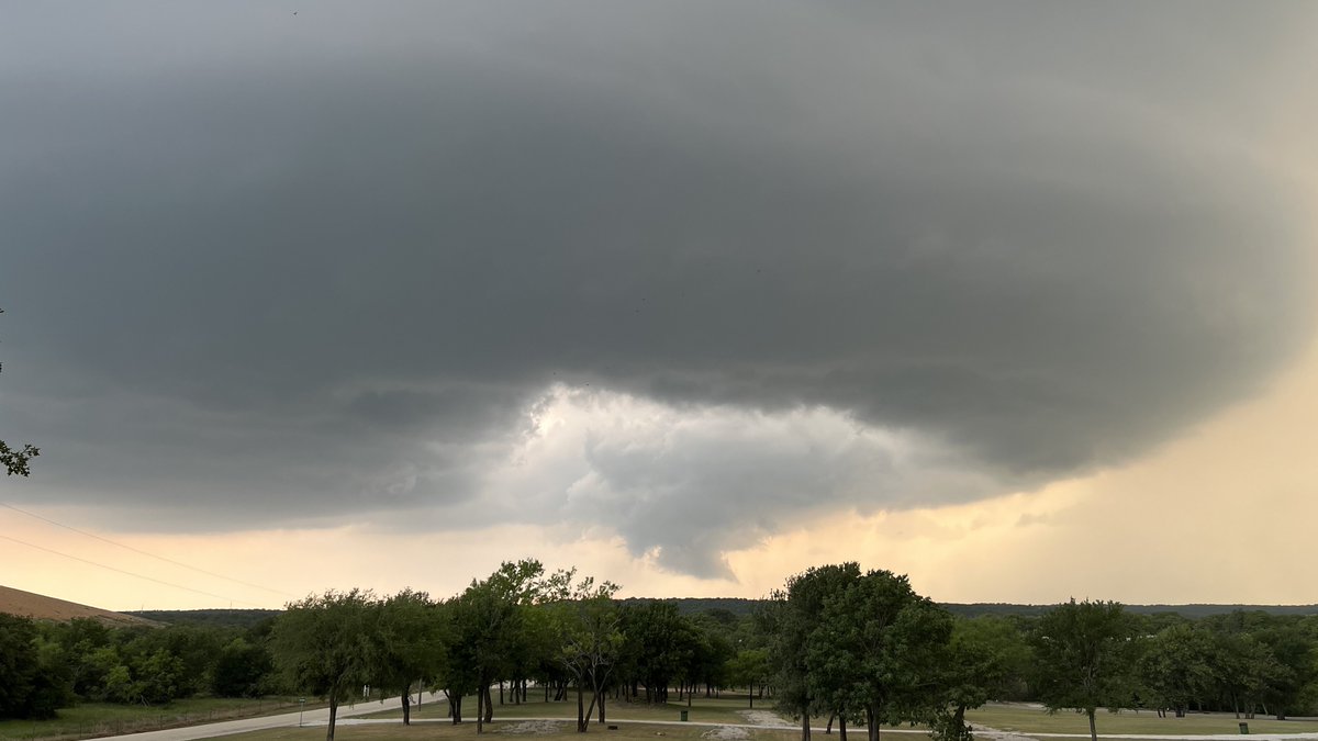 Approaching Chico TX. Pic at 7:54 #txwx