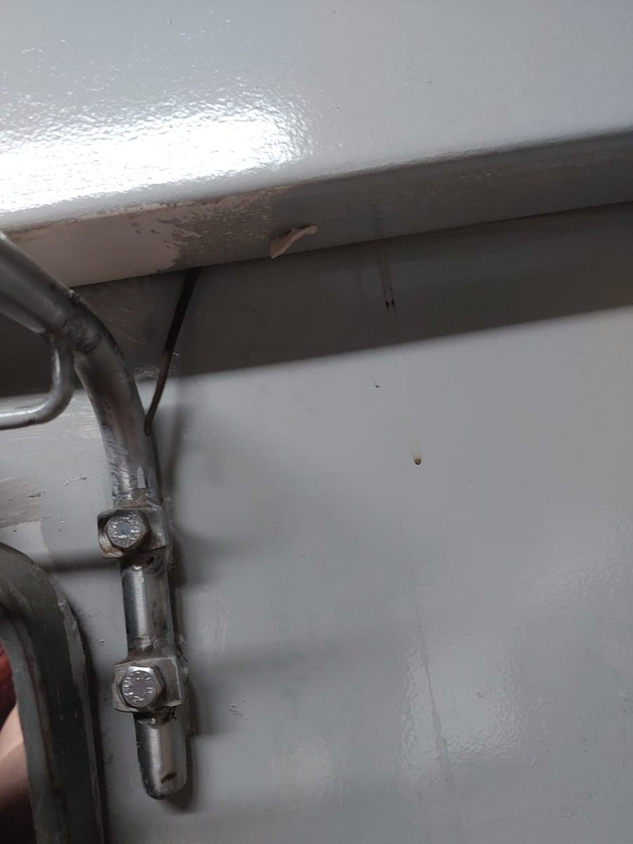 pawants's tweet photo. @RailwaySeva @RailMinIndia there is a rat moving around under our berth. Please help us get rid of it. Train num 82753 coach A2 seat 45 travelling to Baroda https://t.co/tzWjlNXbgj