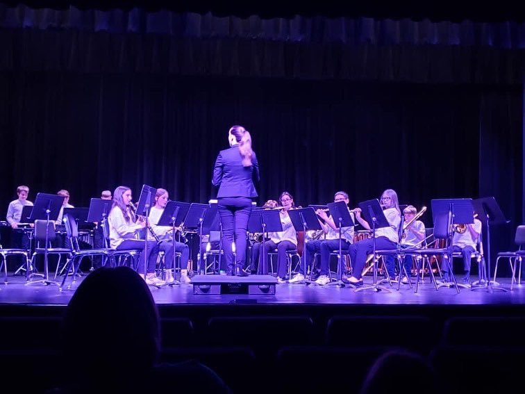 ZebraBands's tweet photo. The last concert of the year was huge success. Congratulations to everyone whether it was the end of your first year of band, or your very last concert. Thank you for being a part of our band family! https://t.co/VccdCBW322
