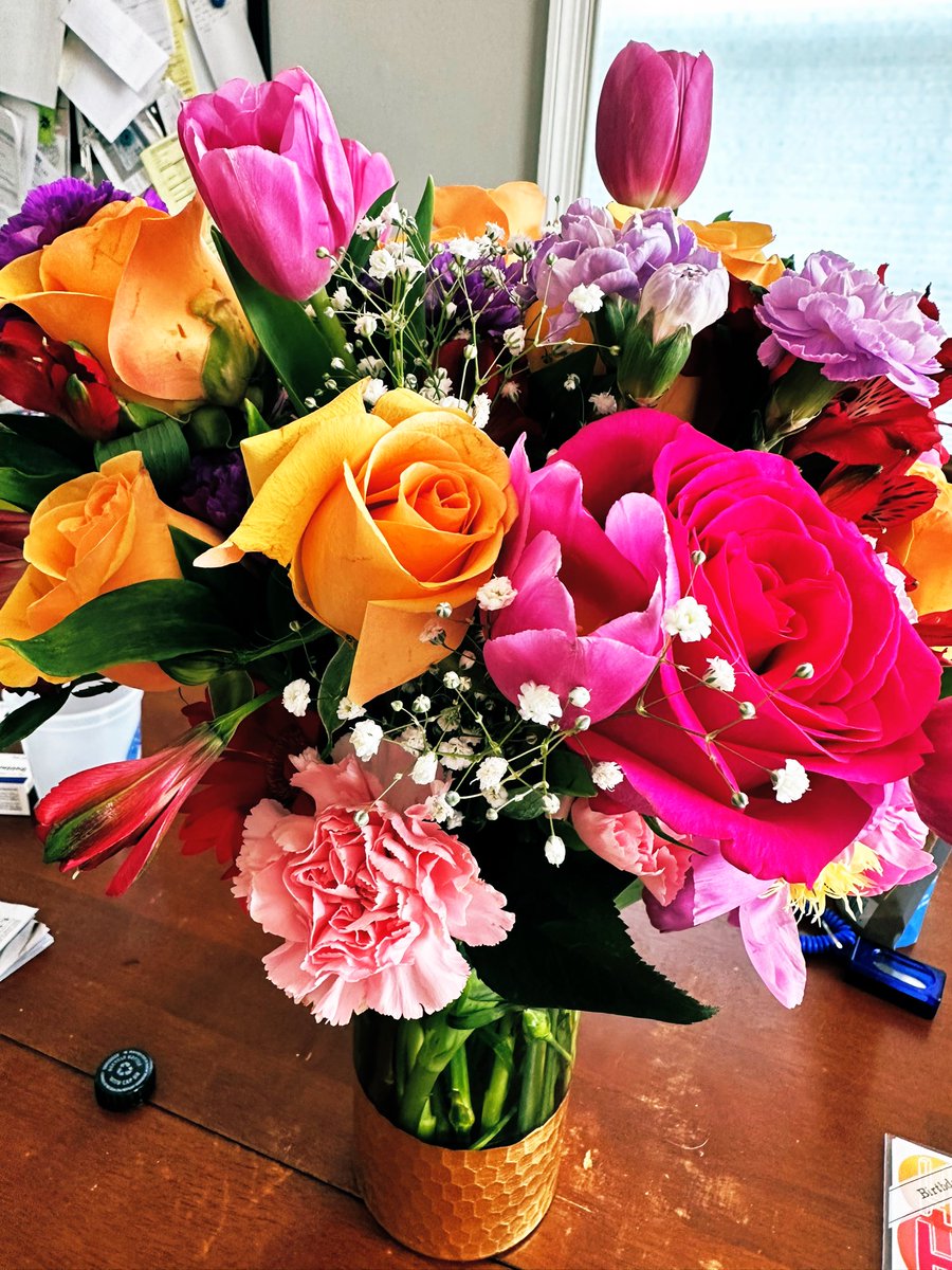 Was completely spoiled by my families today for #TeacherAppreciationWeek with a joint gift of lunch, flowers, and a gift card from all my sweet kiddos and their families. I am blessed! <a href="/AbingdonGIFT/">Abingdon APS</a>