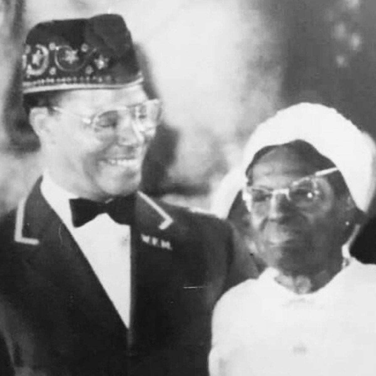 MosqueFlow's tweet image. With love and gratitude for The Honorable Minister @LouisFarrakhan on this #HolyDay May 11, 90th birth anniversary 🤲🏽