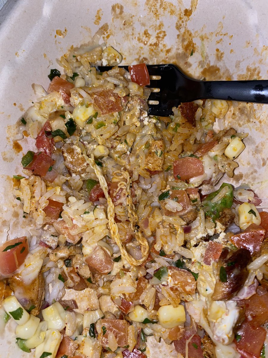 RogersonAggie's tweet photo. NOT ME FINDING A BRACELET IN MY FUCKING CHIPOTLE BOWL @ChipotleTweets wtf 😀 https://t.co/wUSN9wPJpi