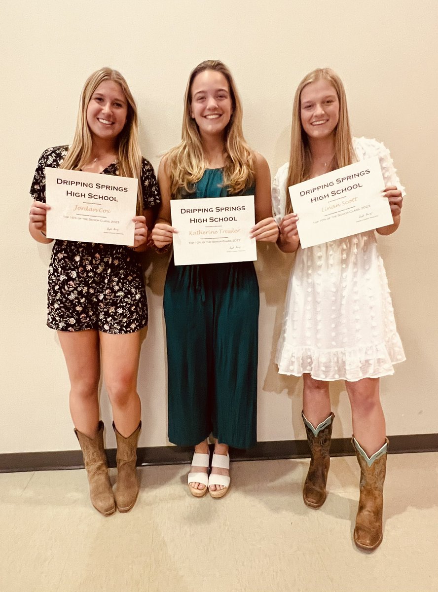 DS Softball tweet media